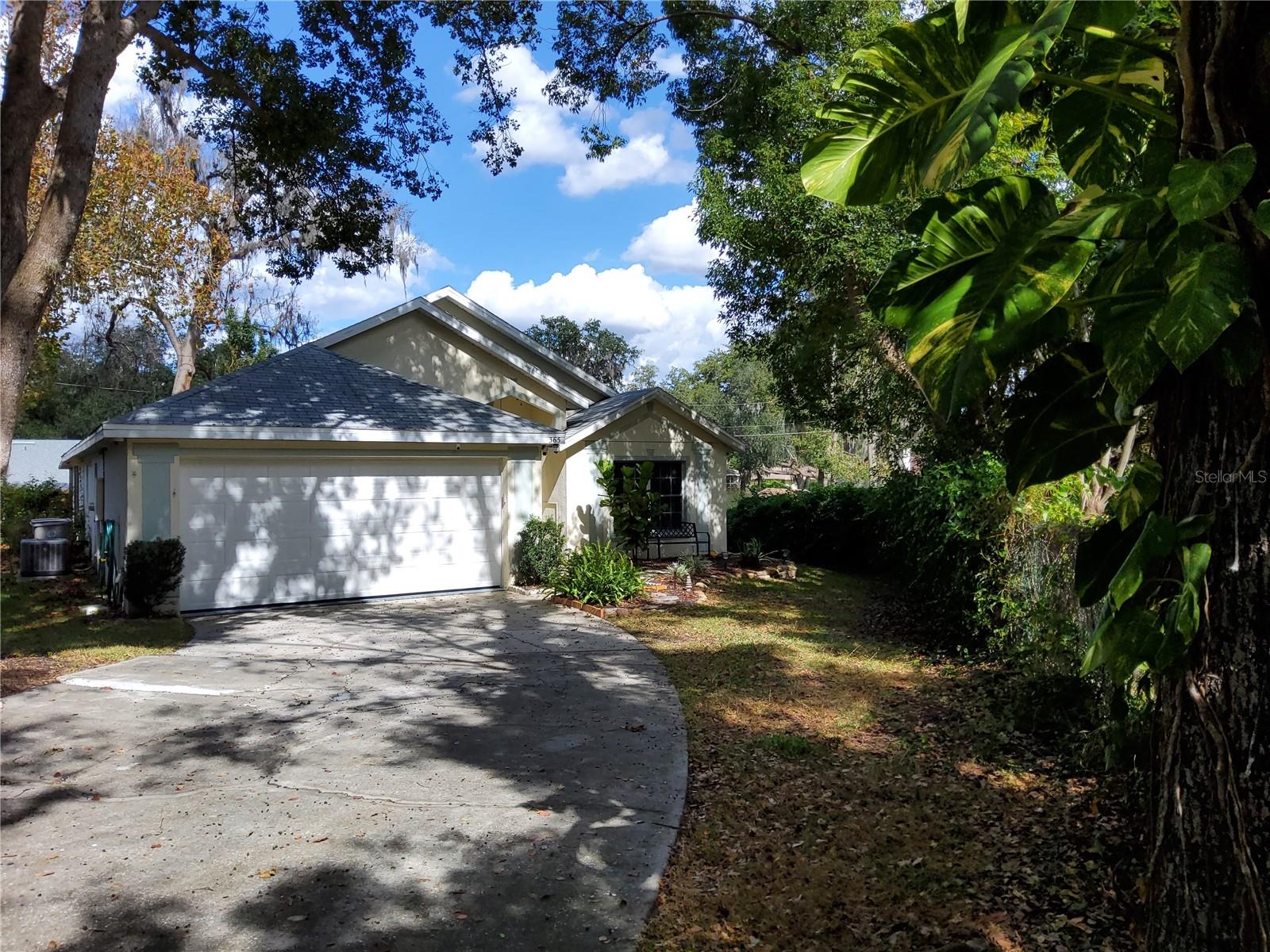 MAGNOLIA OAKS RIDGE - Residential