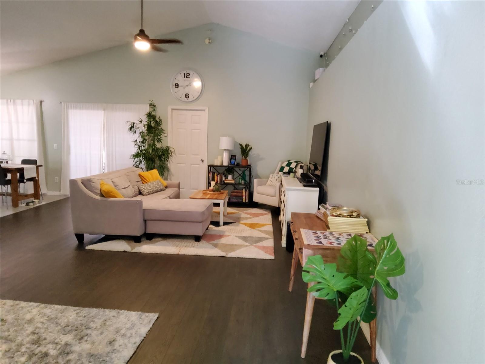 MAGNOLIA OAKS RIDGE - Residential