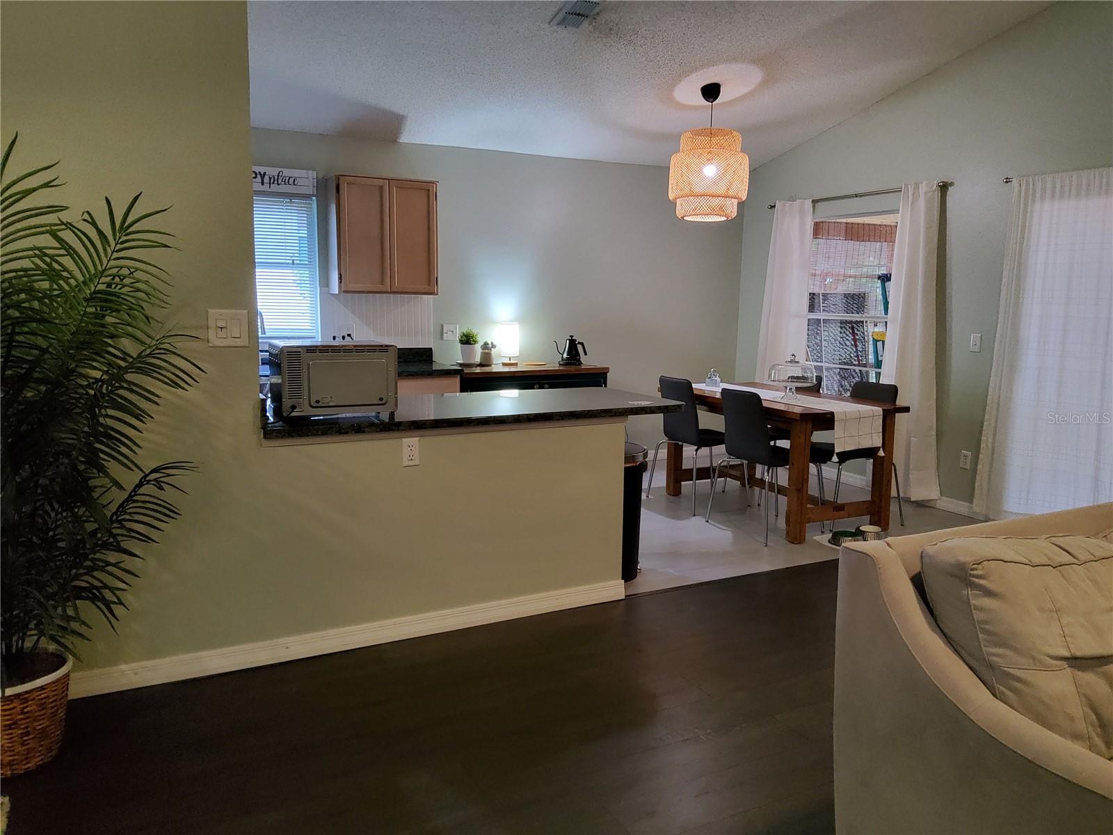 MAGNOLIA OAKS RIDGE - Residential