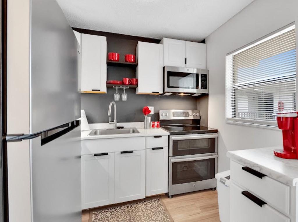 DAYTONA BEACH GOLF & COUNTRY CLUB - Residential