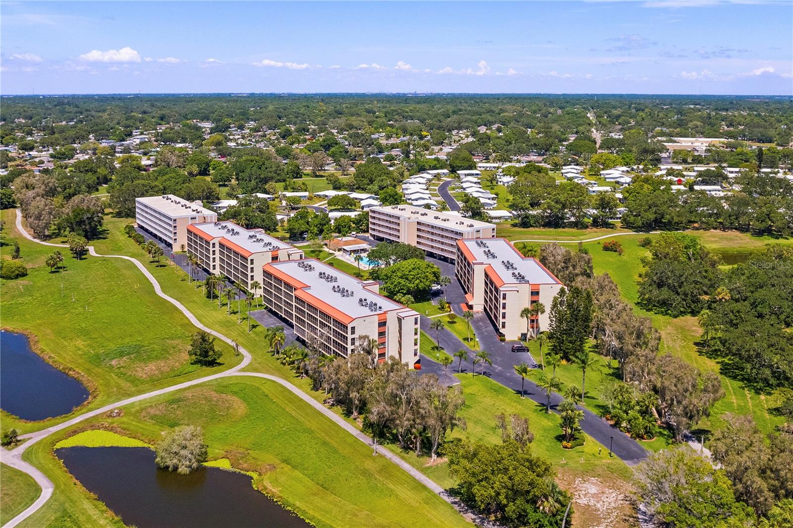 HARBOR GREENS AT YACHT CLUB ESTATES - Residential