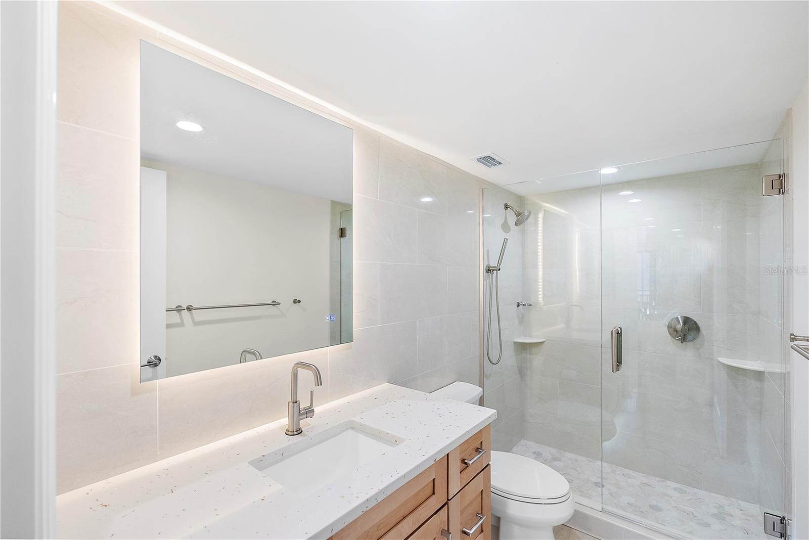 HARBOR GREENS AT YACHT CLUB ESTATES - Residential