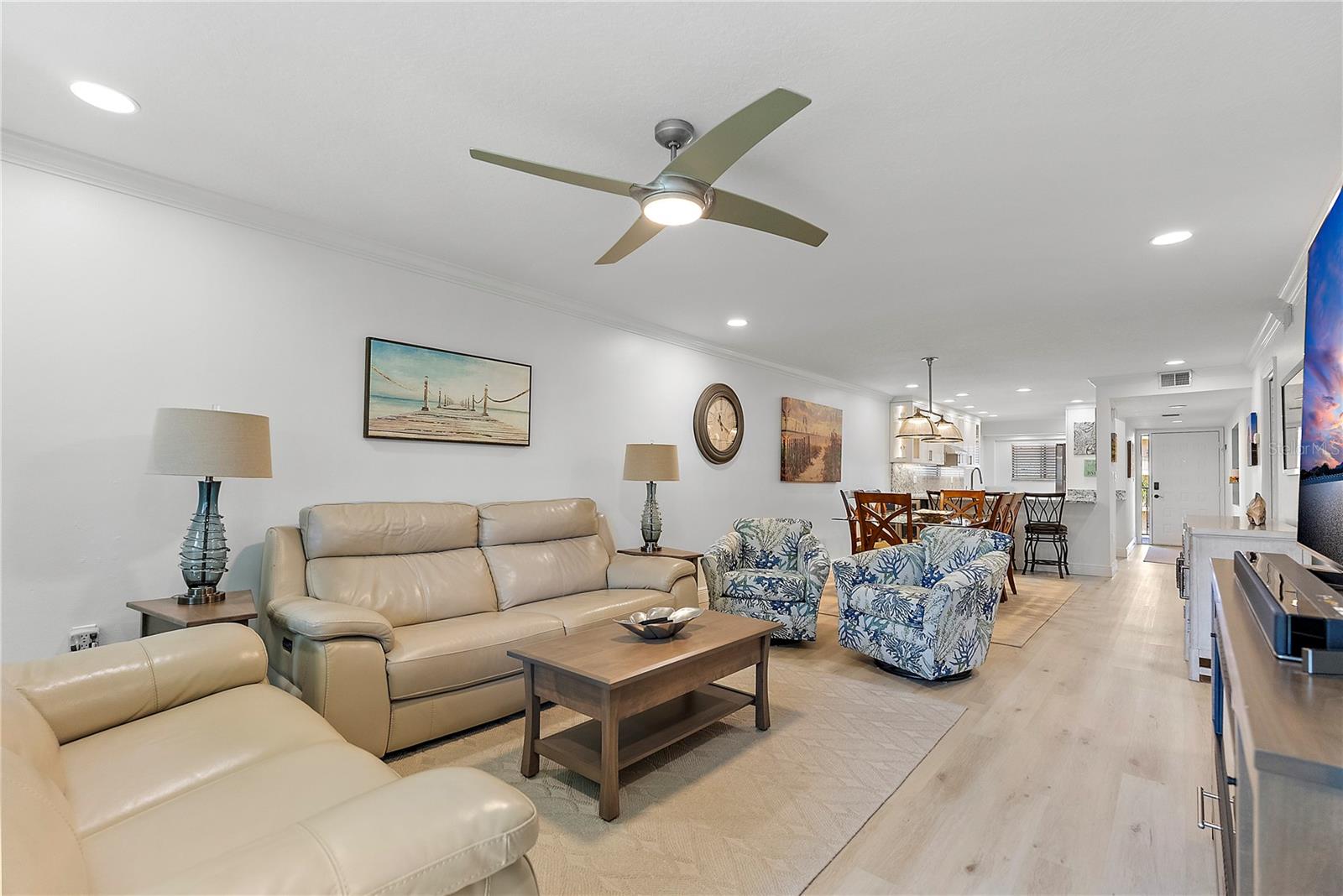 HARBOR GREENS AT YACHT CLUB ESTATES - Residential