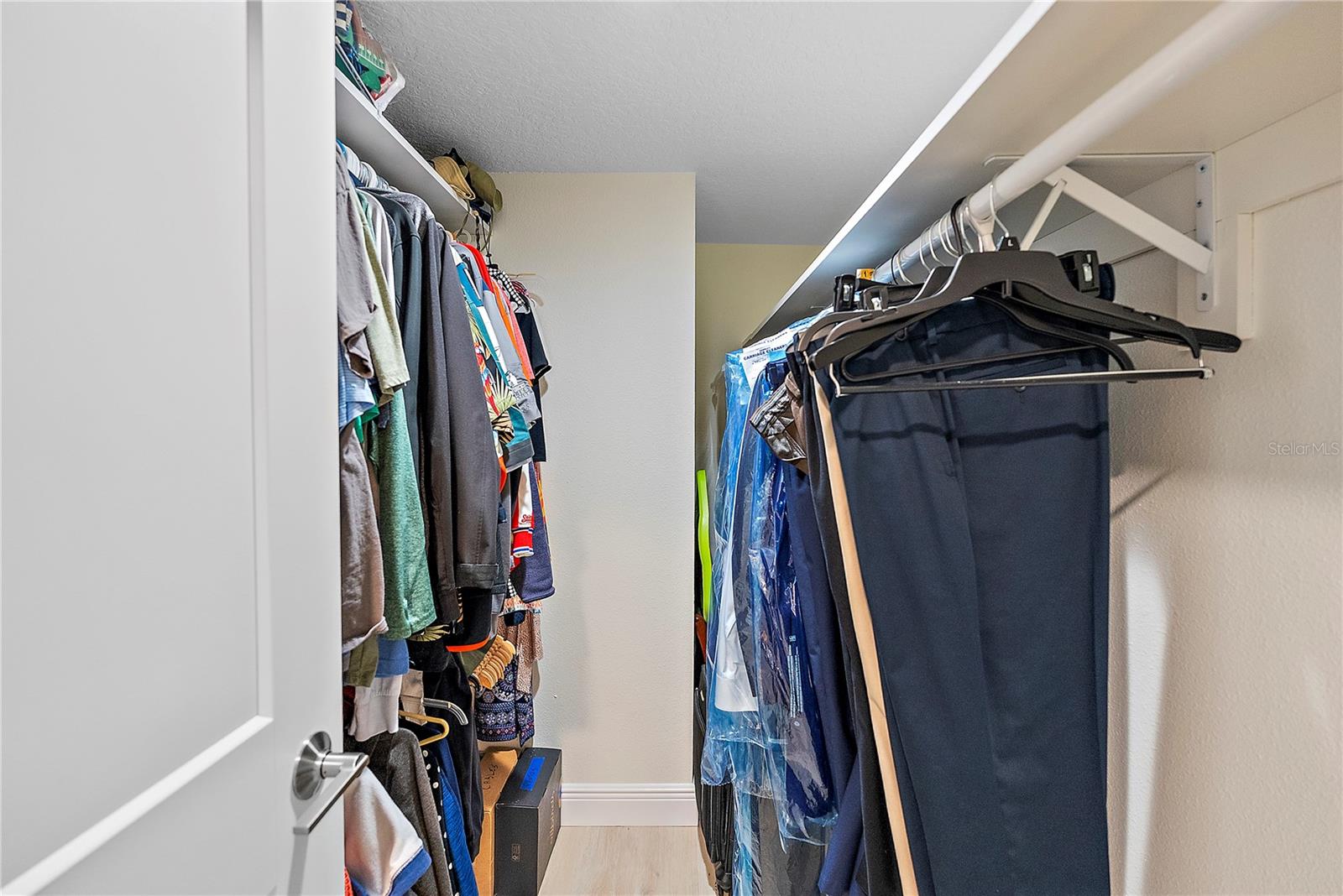 HARBOR GREENS AT YACHT CLUB ESTATES - Residential