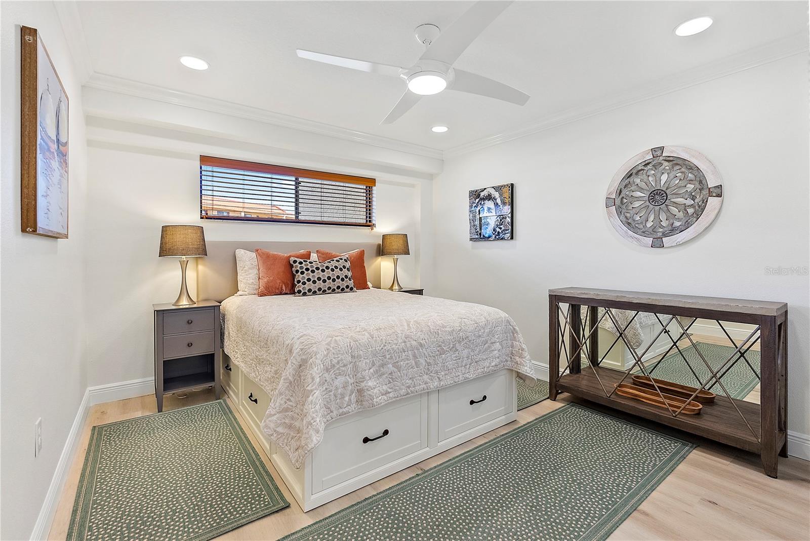 HARBOR GREENS AT YACHT CLUB ESTATES - Residential