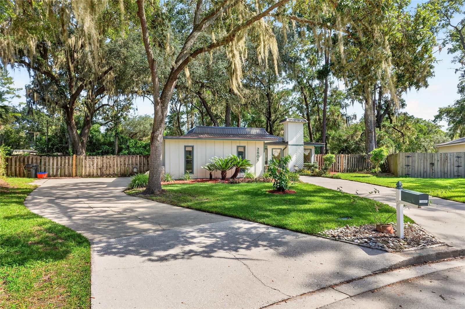 2809 NW 35TH PLACE