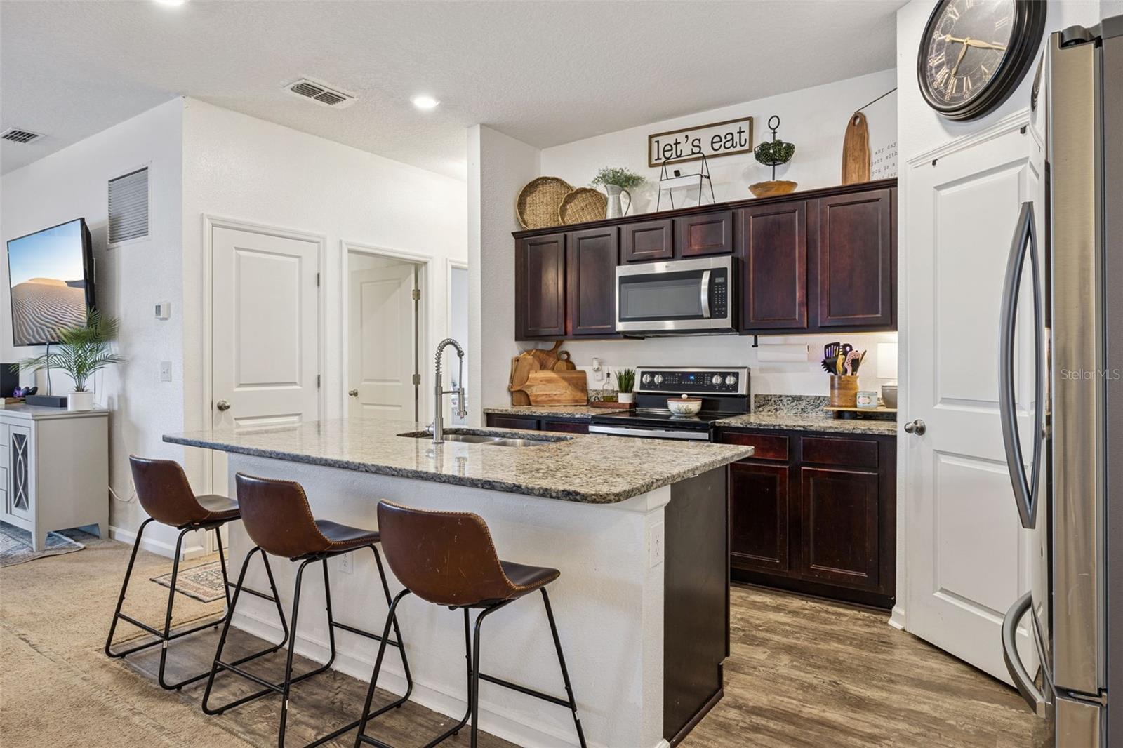 1202 LYCASTE DRIVE
