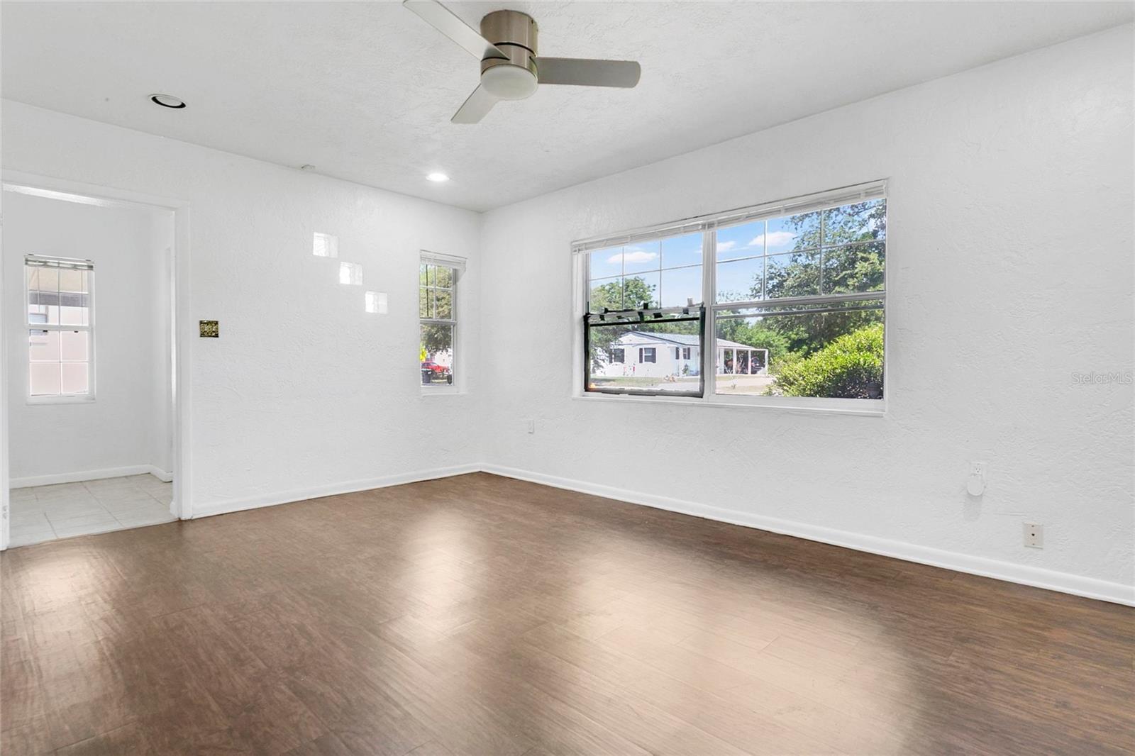GLENCOE - Residential