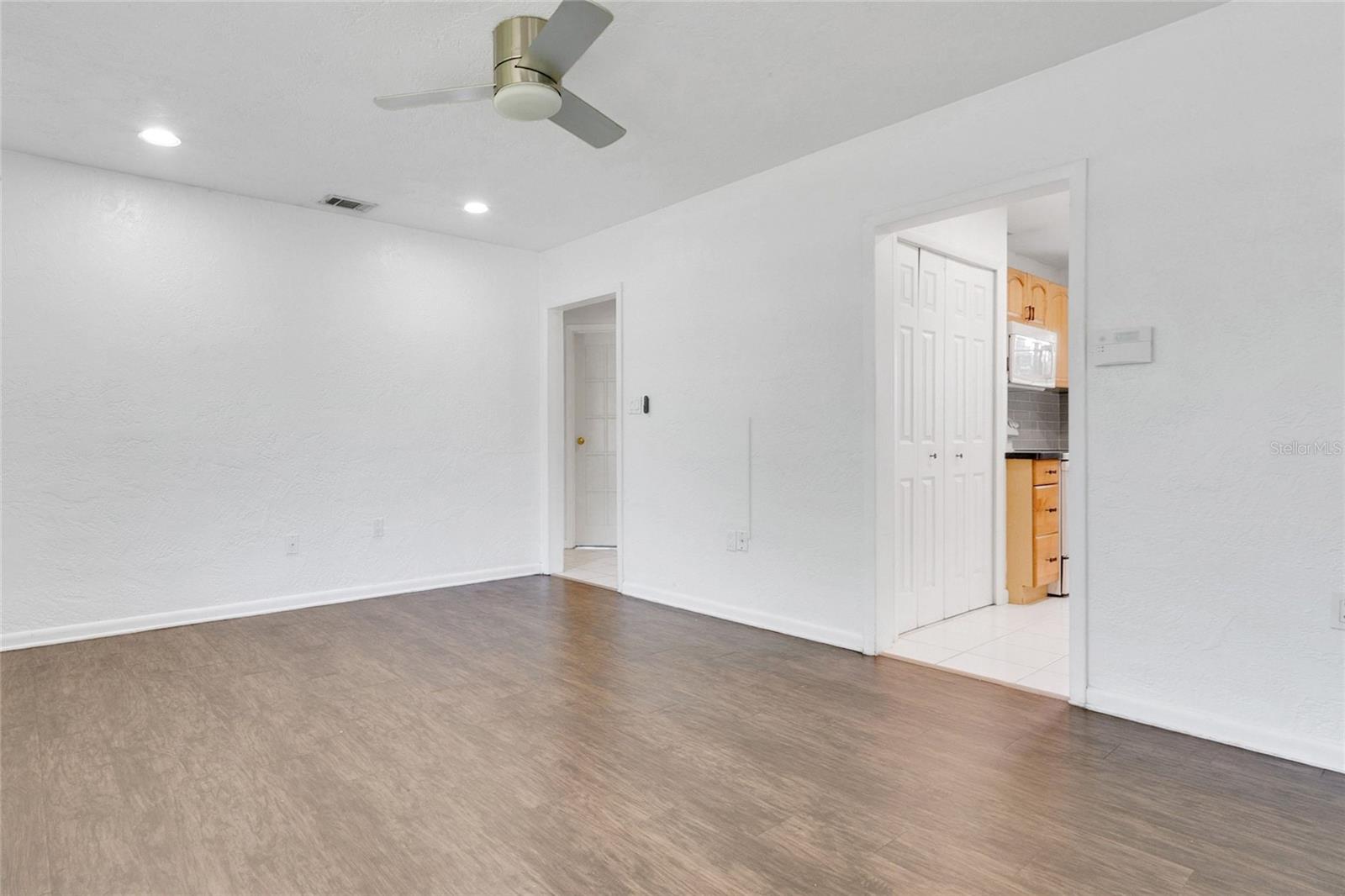 GLENCOE - Residential