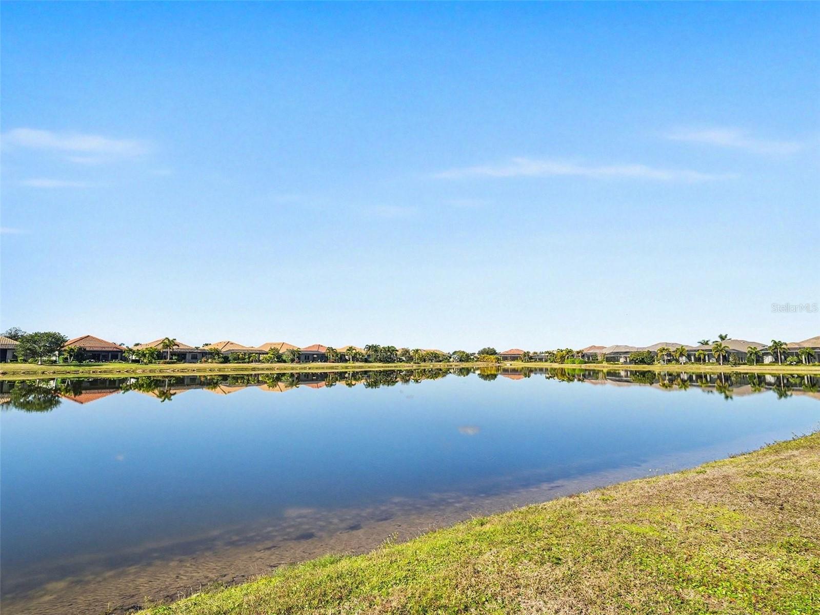 COUNTRY CLUB EAST AT LAKEWD RNCH YY1-4 - Residential