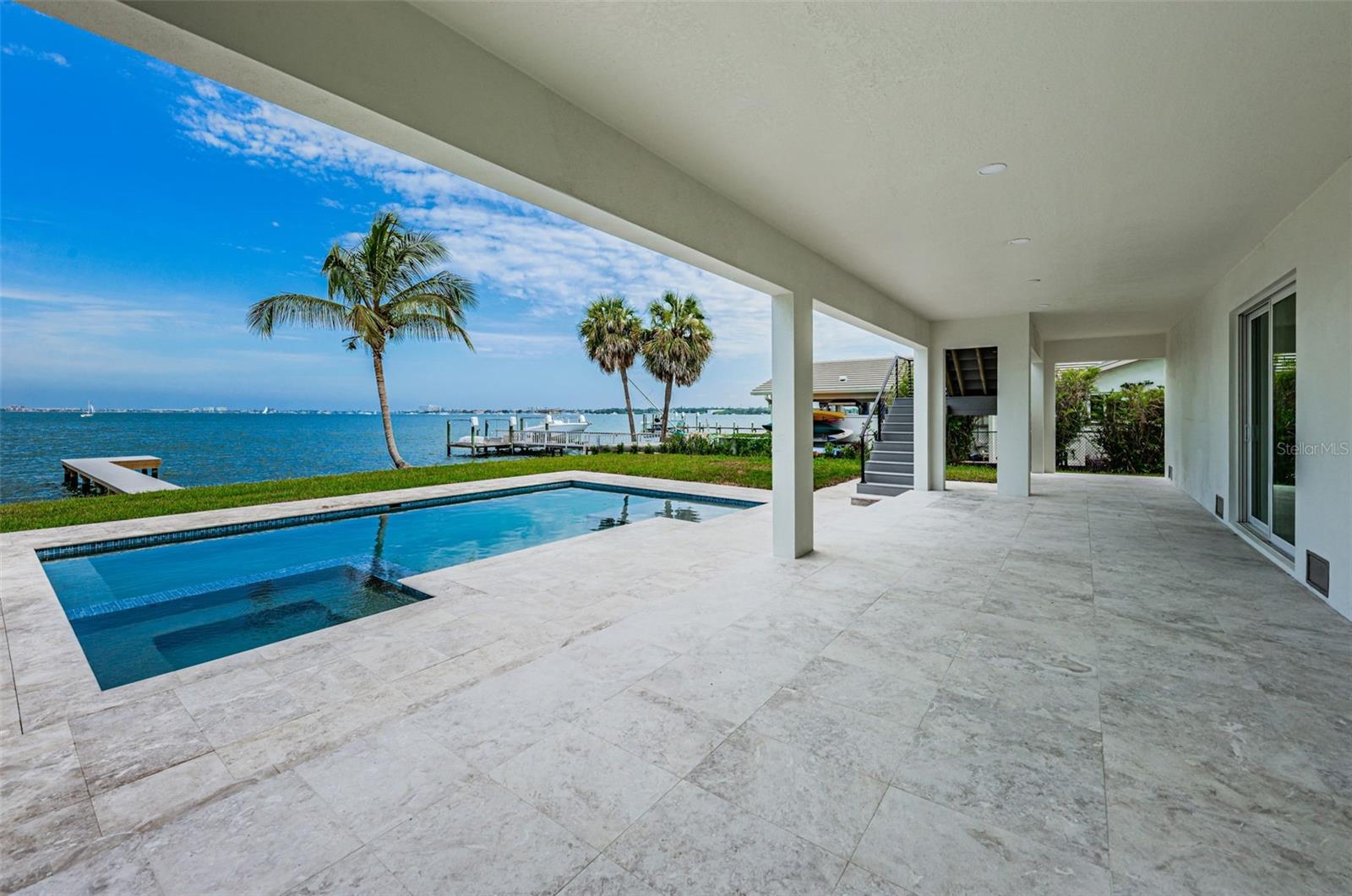 BROADWATER UNIT 2 - Residential