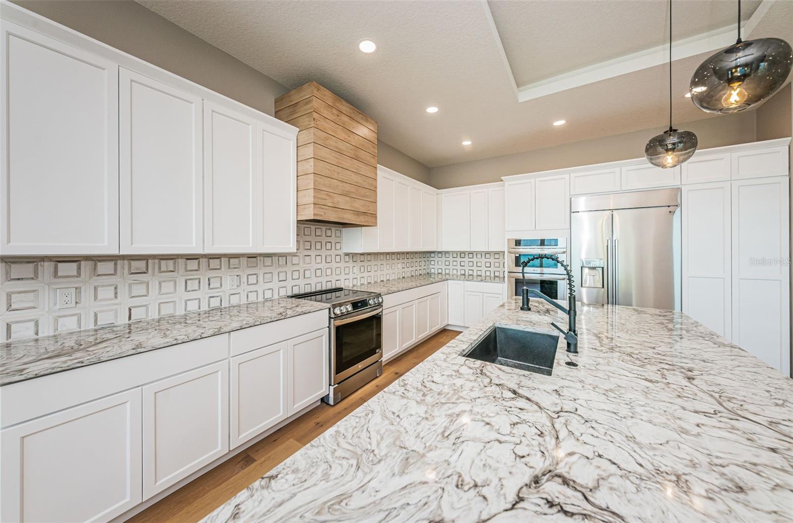 BROADWATER UNIT 2 - Residential