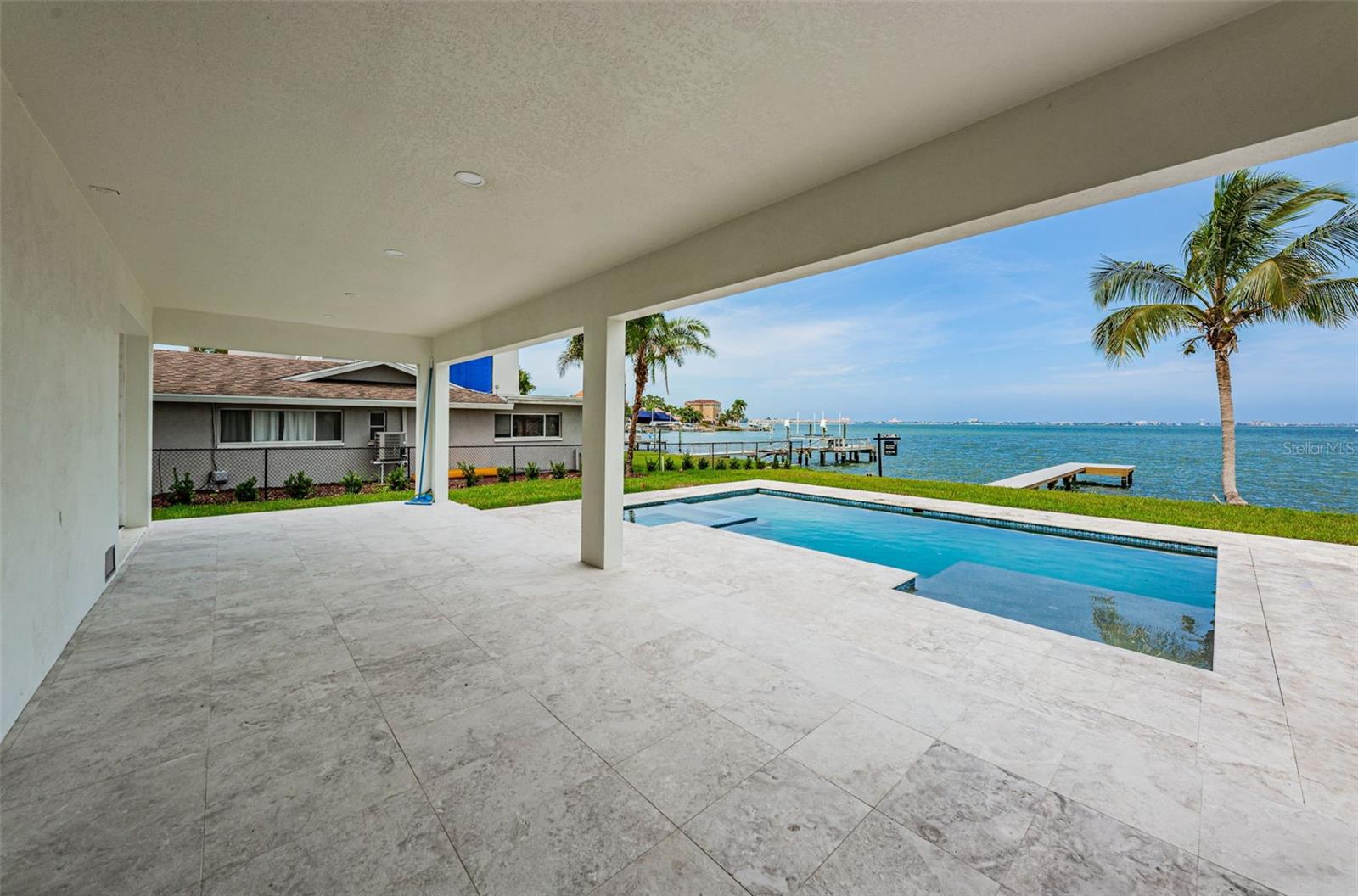 BROADWATER UNIT 2 - Residential