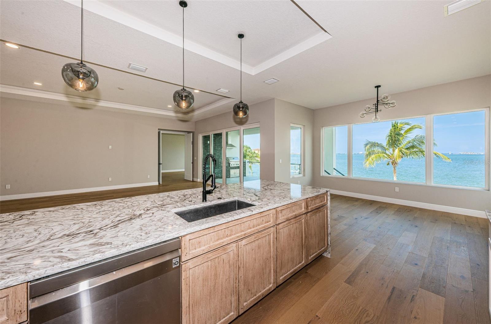 BROADWATER UNIT 2 - Residential