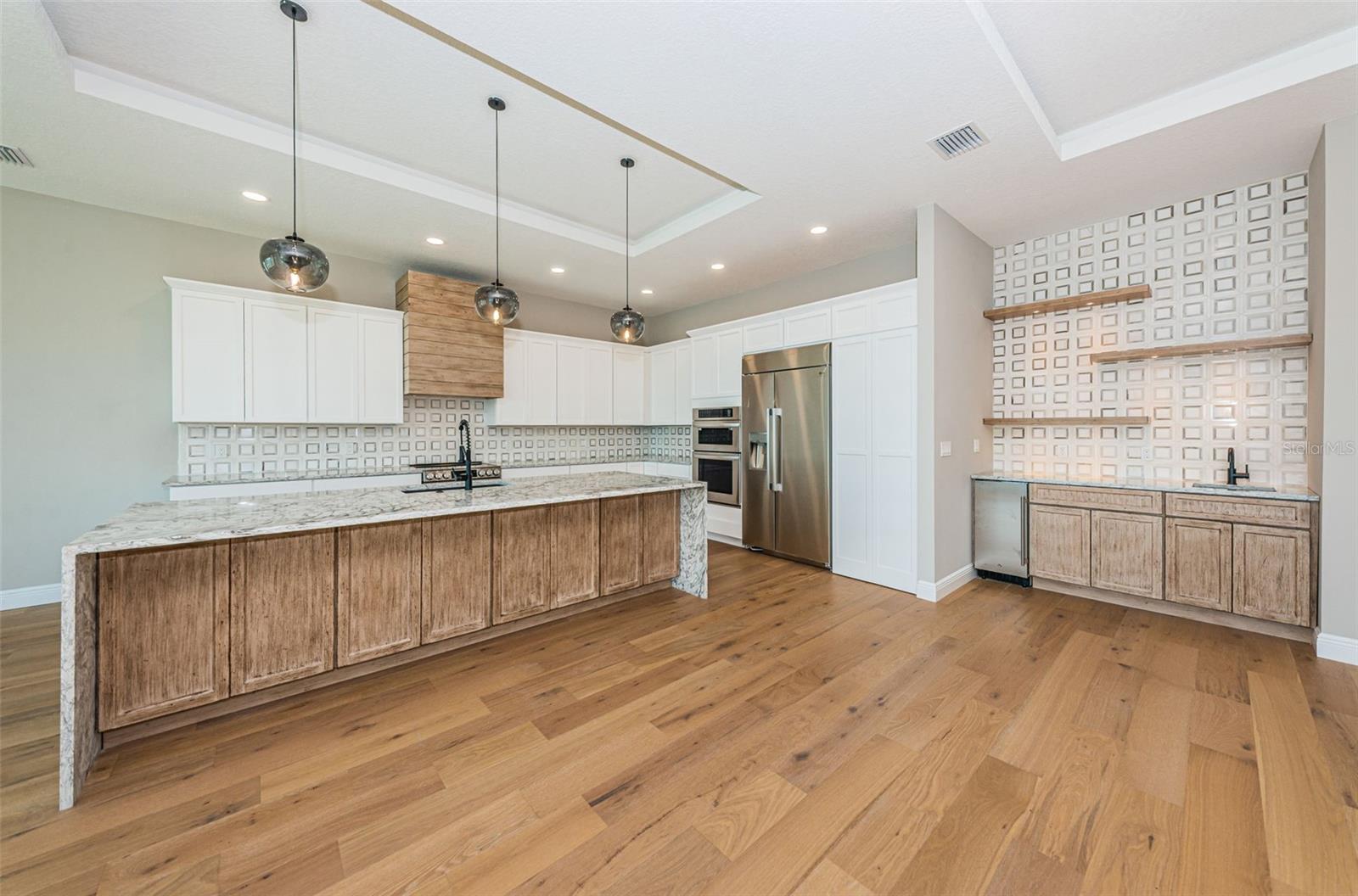 BROADWATER UNIT 2 - Residential