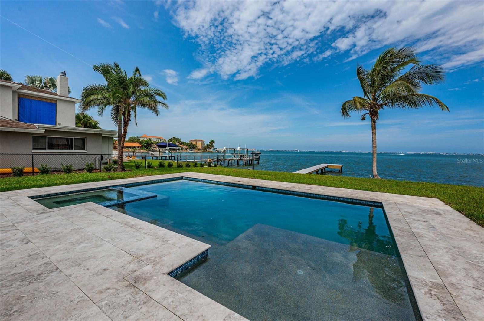 BROADWATER UNIT 2 - Residential