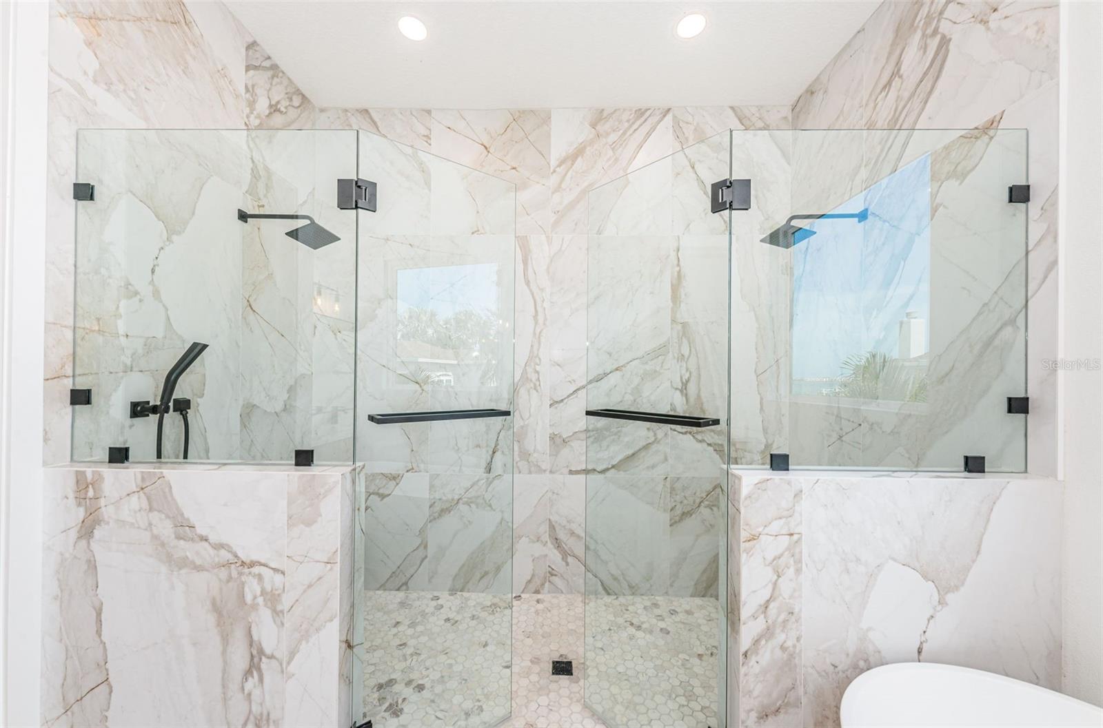 BROADWATER UNIT 2 - Residential