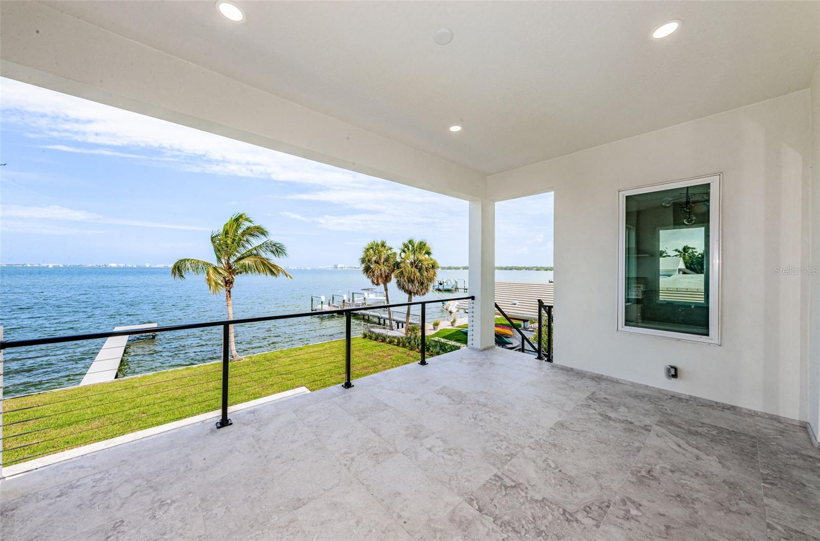 BROADWATER UNIT 2 - Residential