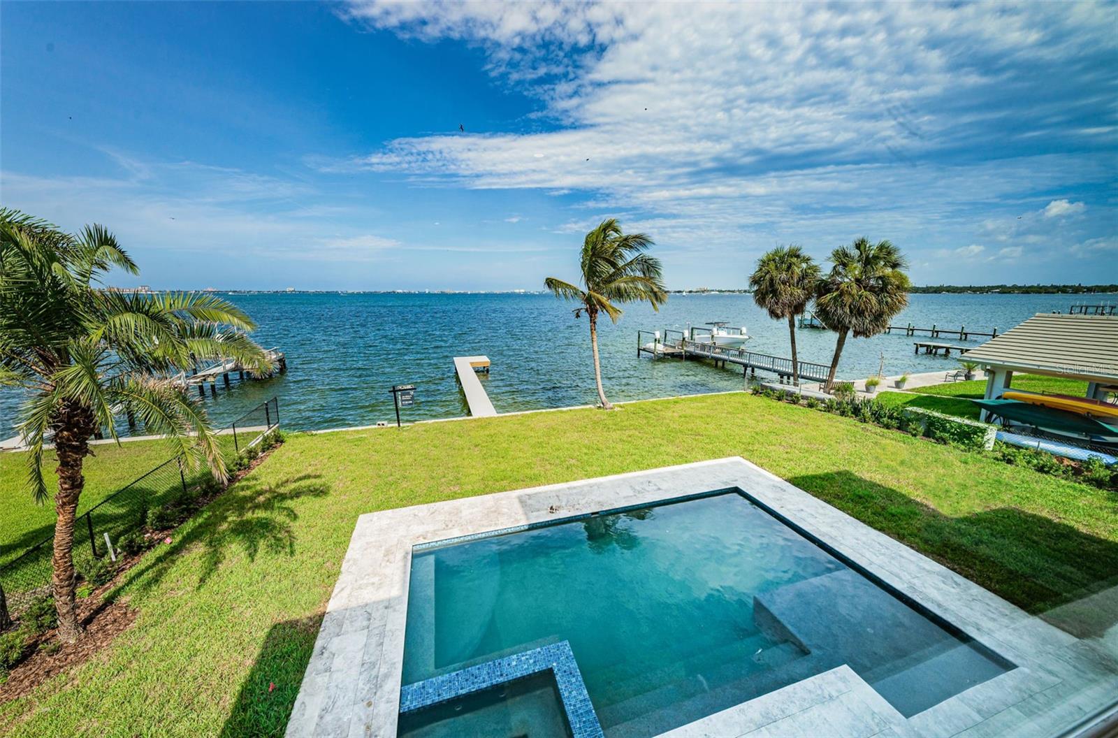 BROADWATER UNIT 2 - Residential