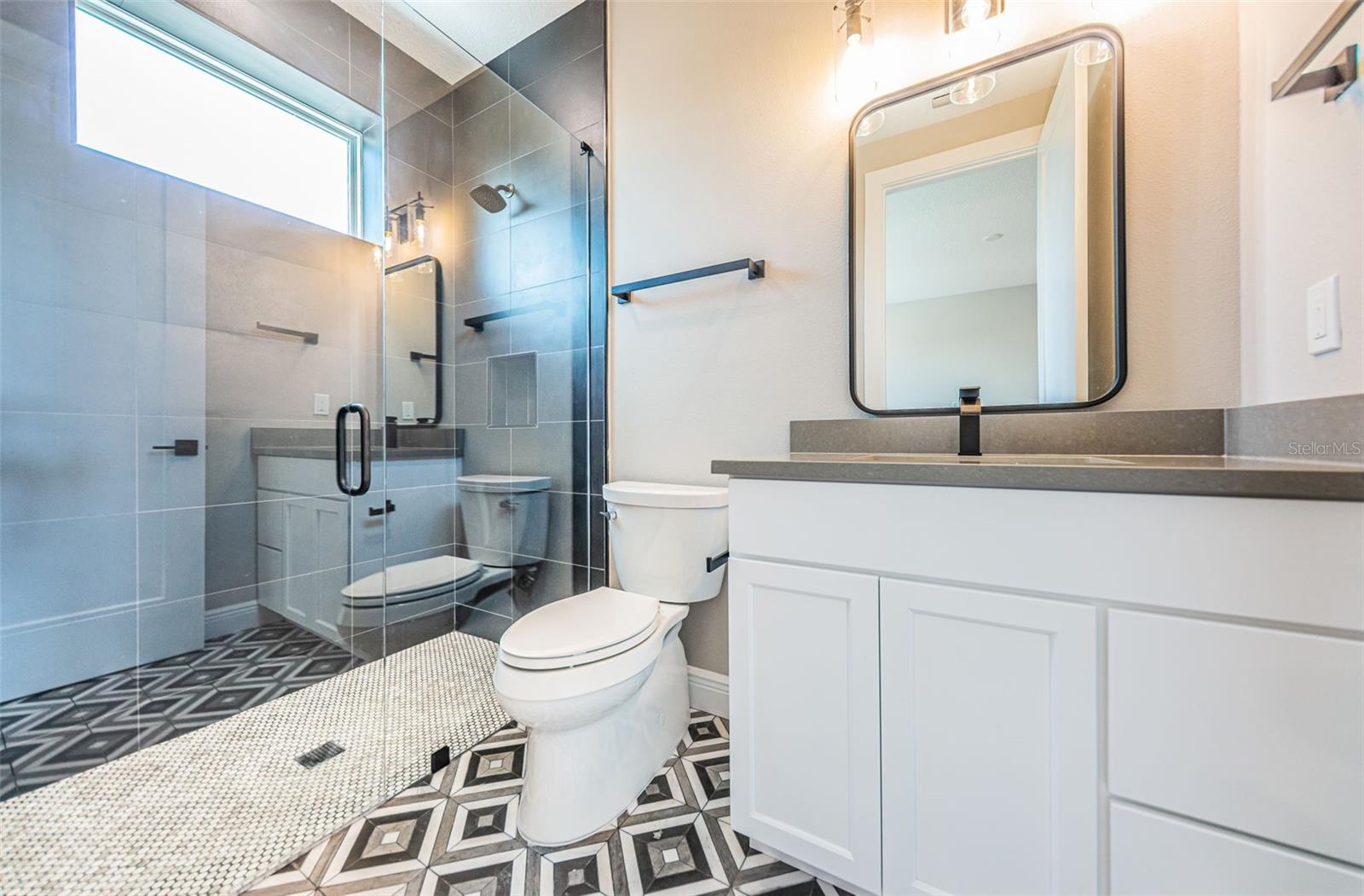 BROADWATER UNIT 2 - Residential