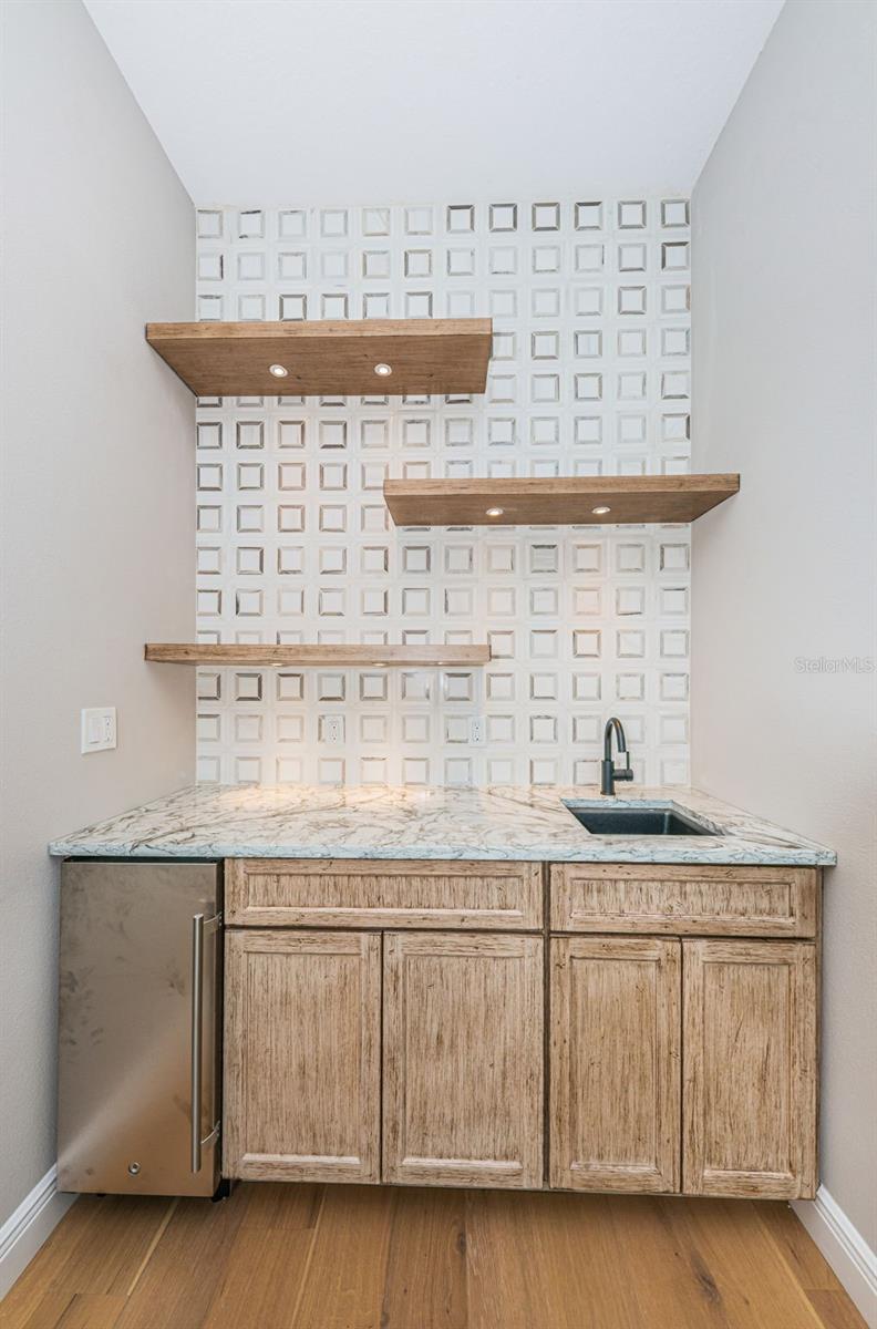 BROADWATER UNIT 2 - Residential