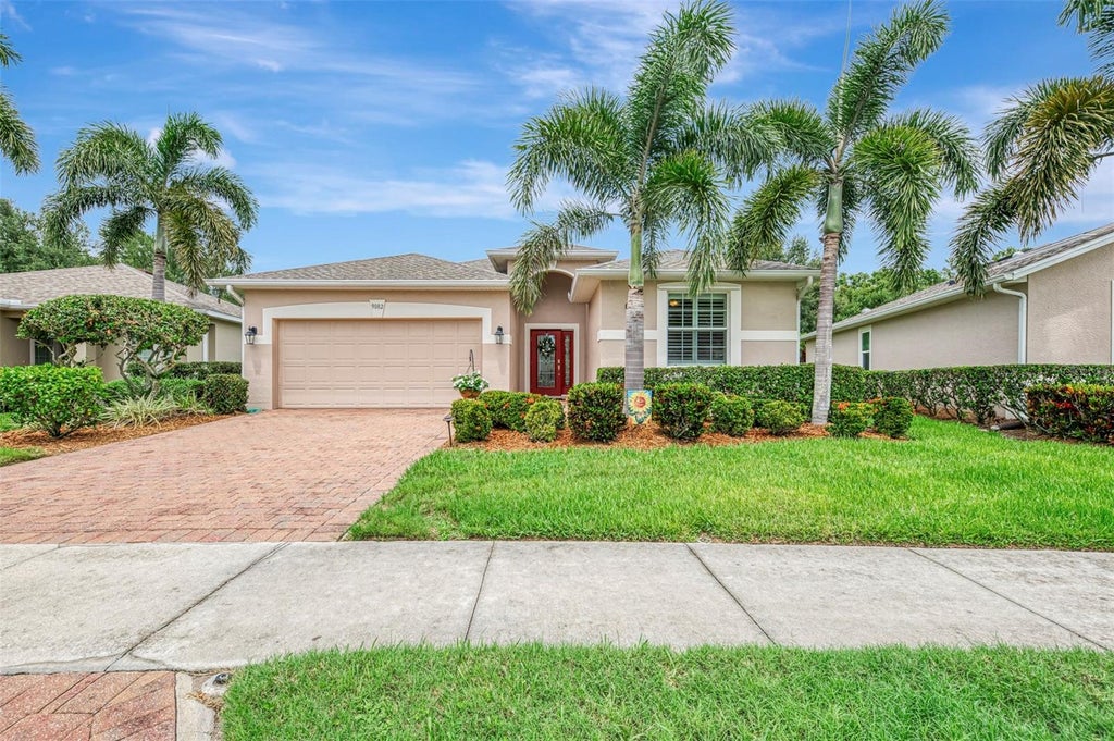 Photo of 9082 Coachman Drive, Venice, FL 34293 (MLS # N6145202)
