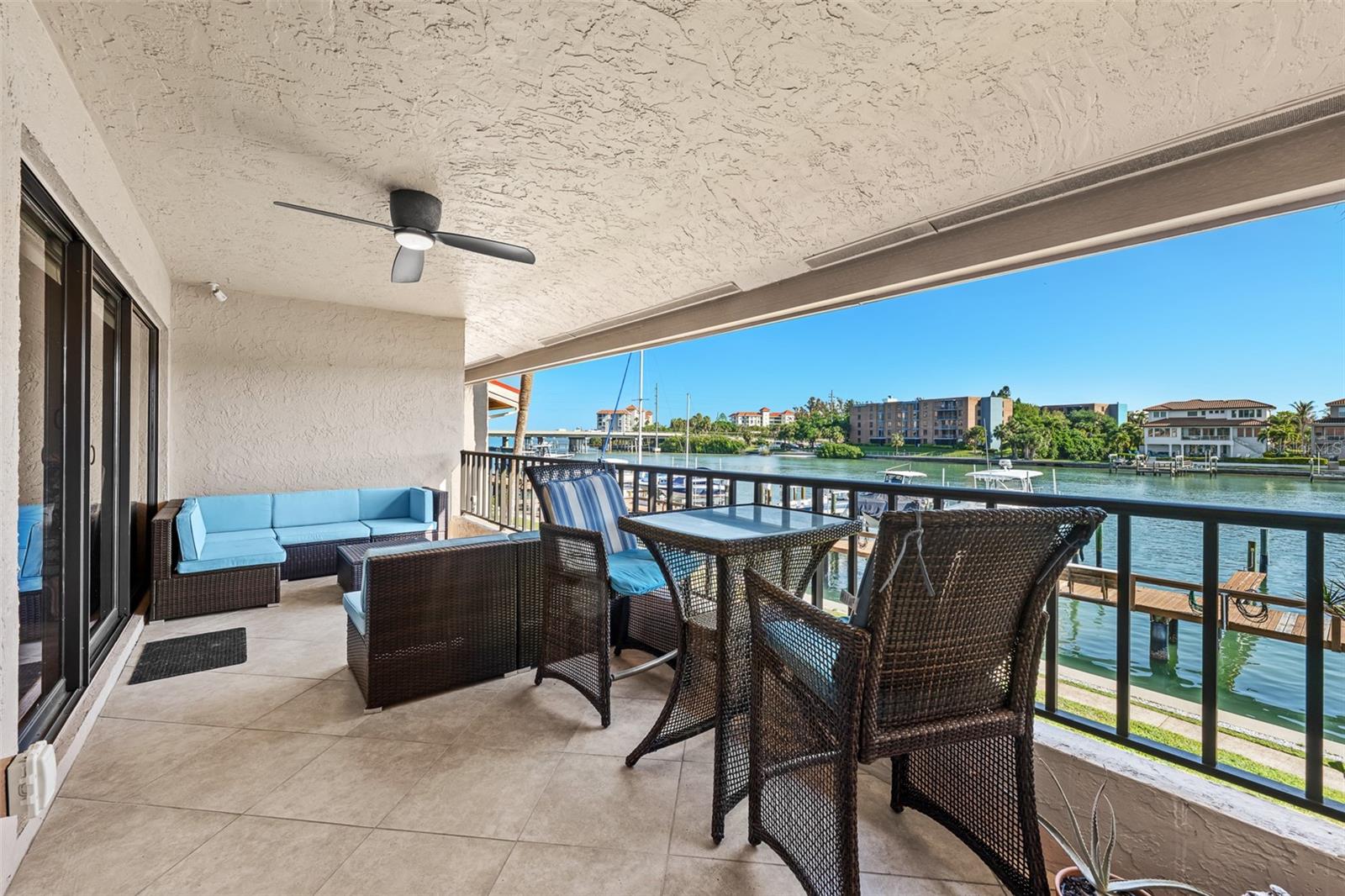 VILLAS ON POINT BRITTANY CONDO - Residential