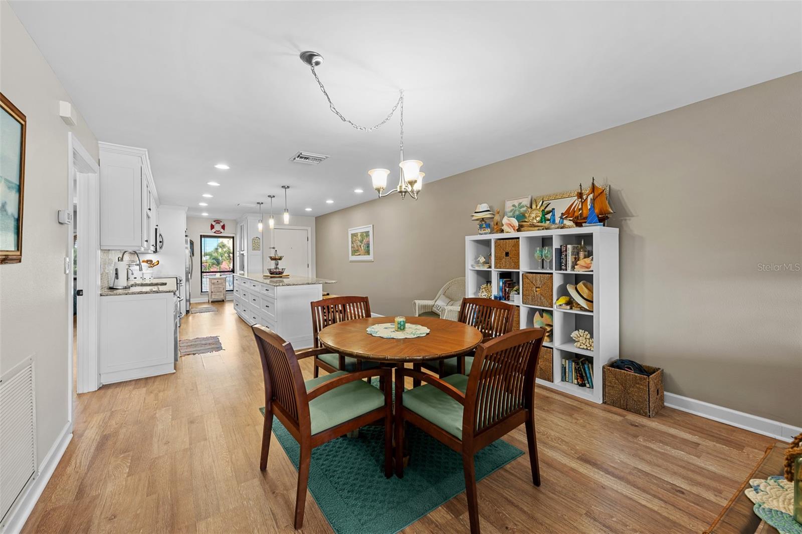 VILLAS ON POINT BRITTANY CONDO - Residential