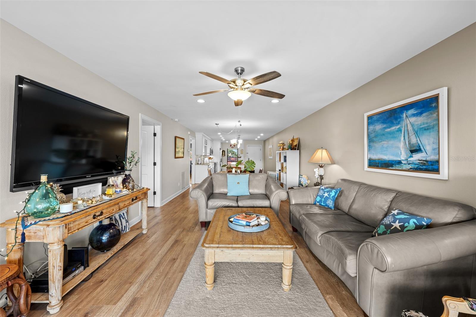 VILLAS ON POINT BRITTANY CONDO - Residential