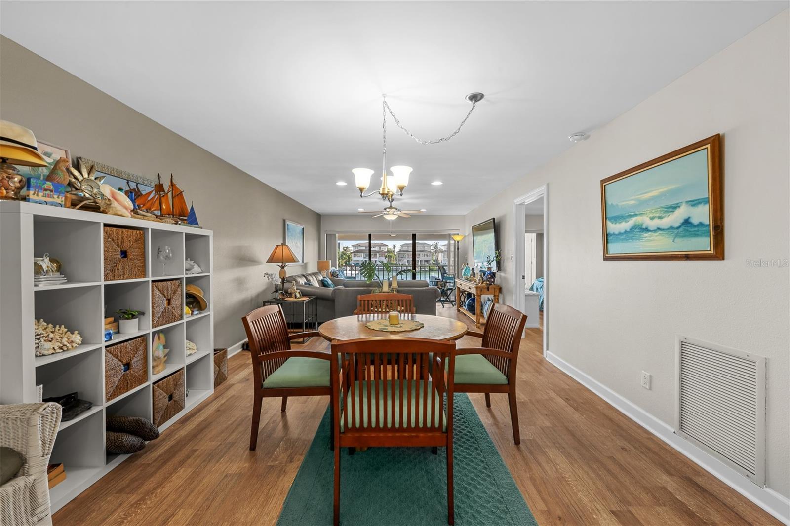 VILLAS ON POINT BRITTANY CONDO - Residential