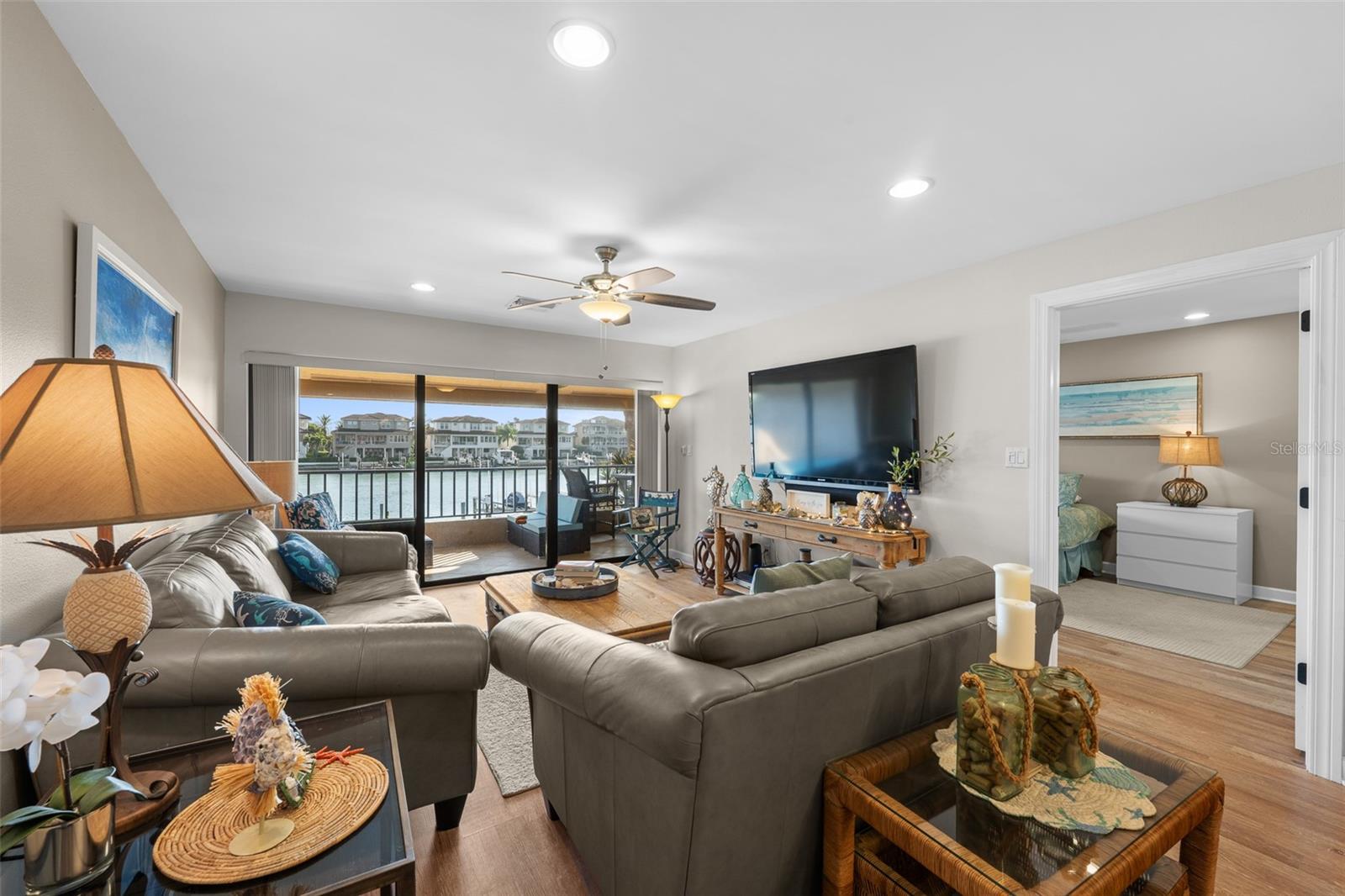 VILLAS ON POINT BRITTANY CONDO - Residential