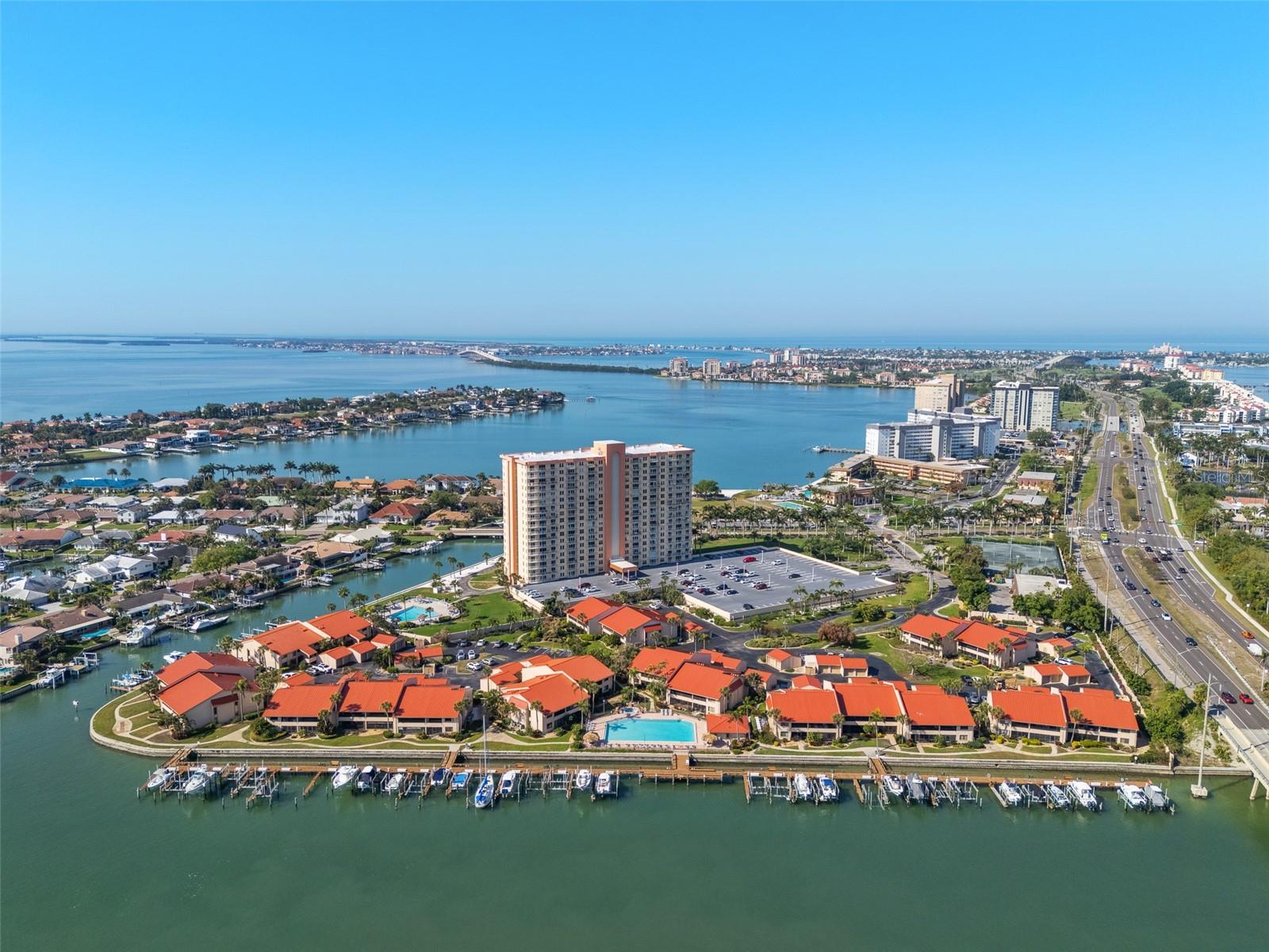 VILLAS ON POINT BRITTANY CONDO - Residential