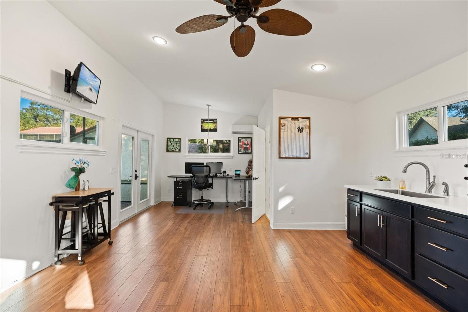 SWEETWATER CLUB UNIT 1 - Residential