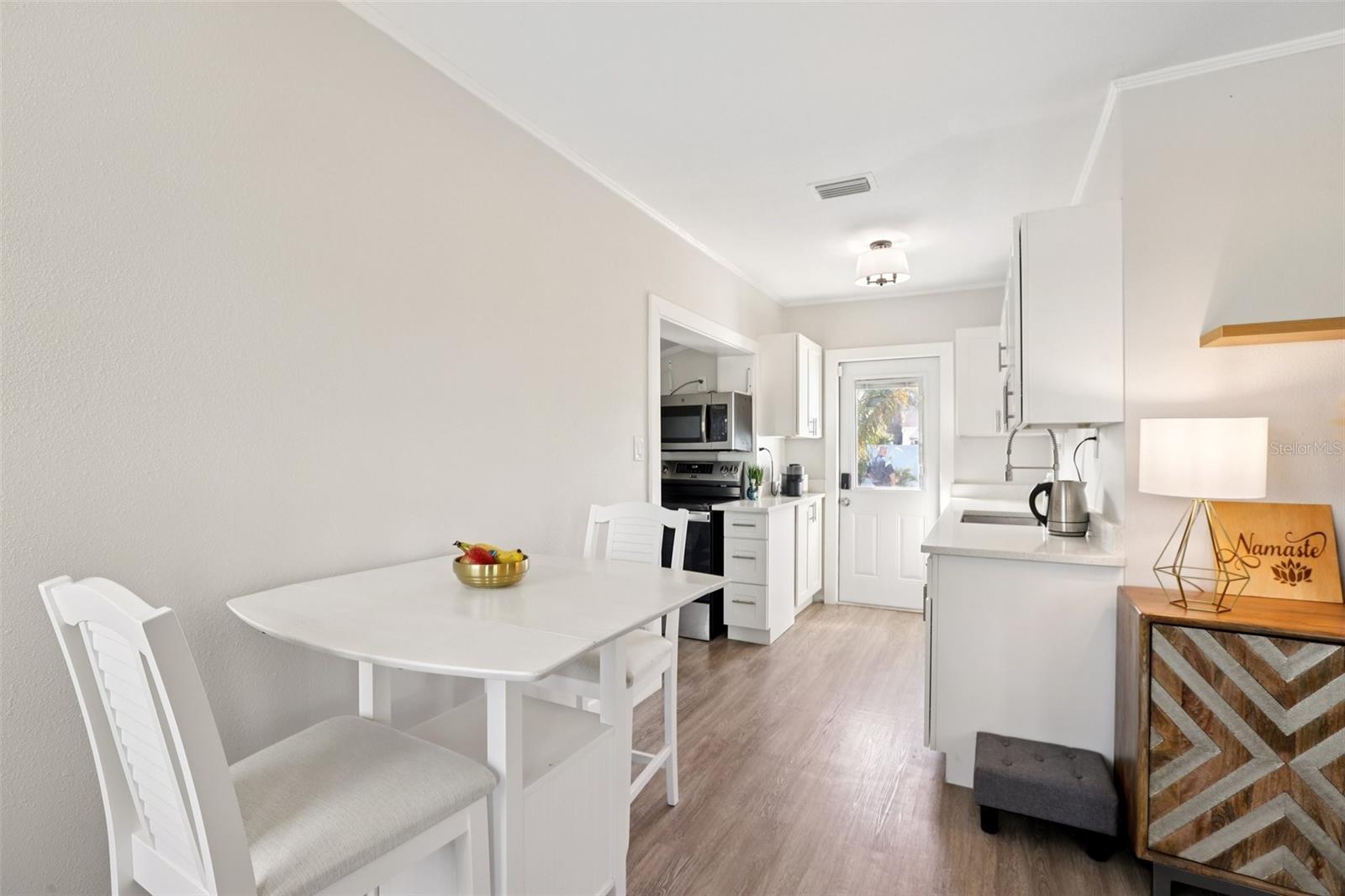 LONE PALM BEACH 4TH ADD - Residential