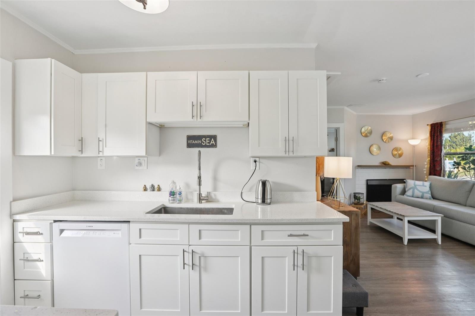 LONE PALM BEACH 4TH ADD - Residential