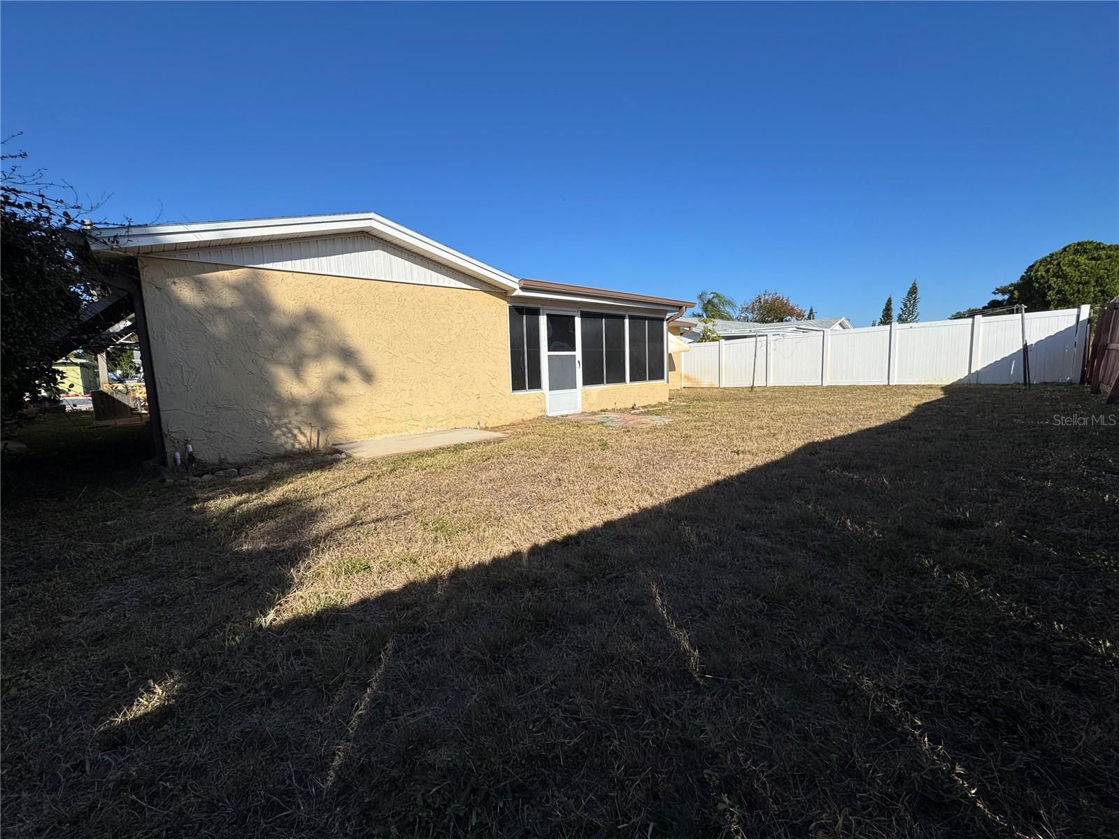 REGENCY PARK - Residential