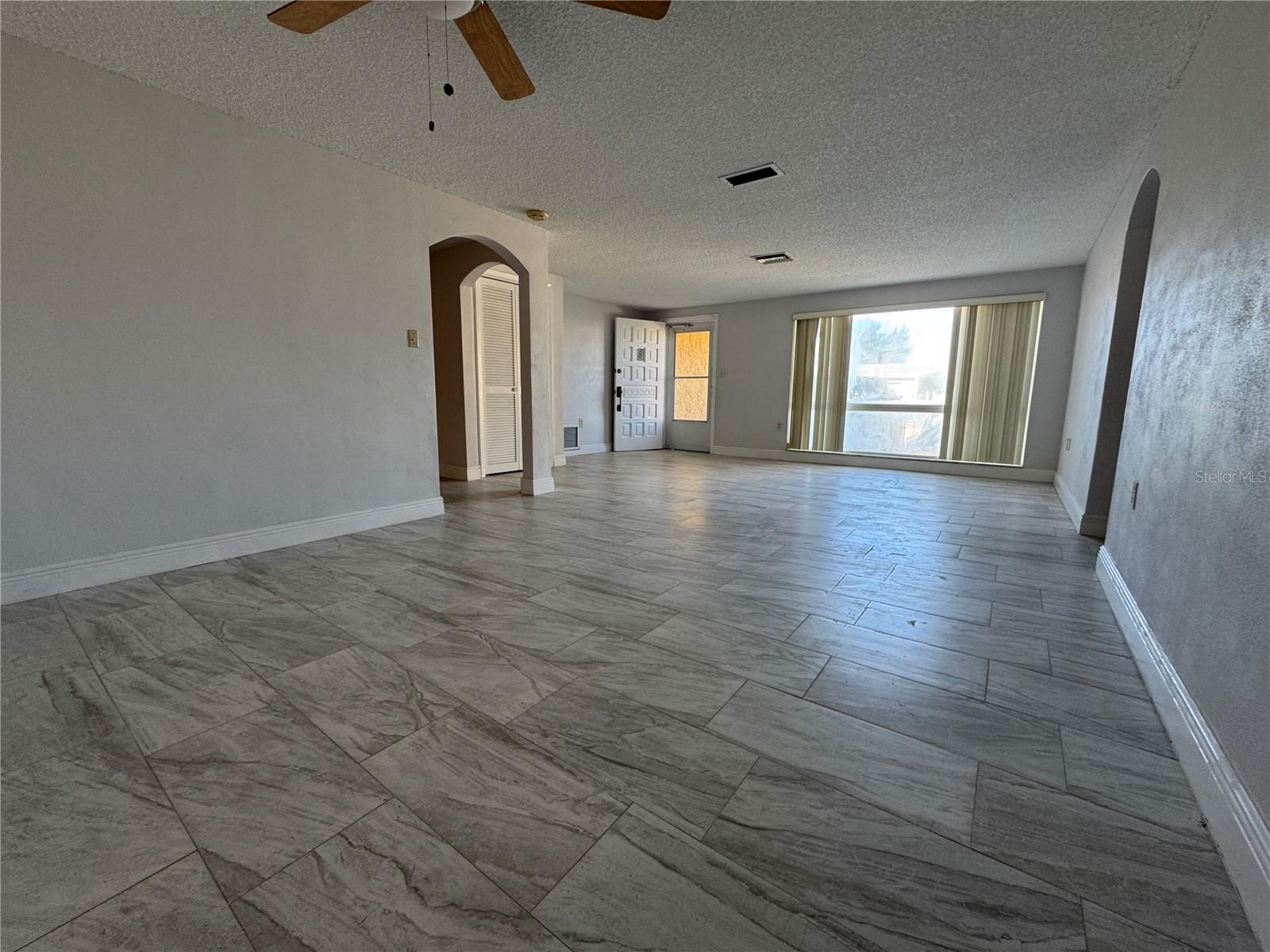 REGENCY PARK - Residential