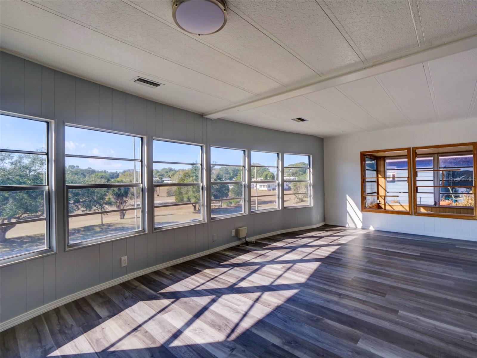 CITRUS RIDGE VILLAGE CONDO - Residential