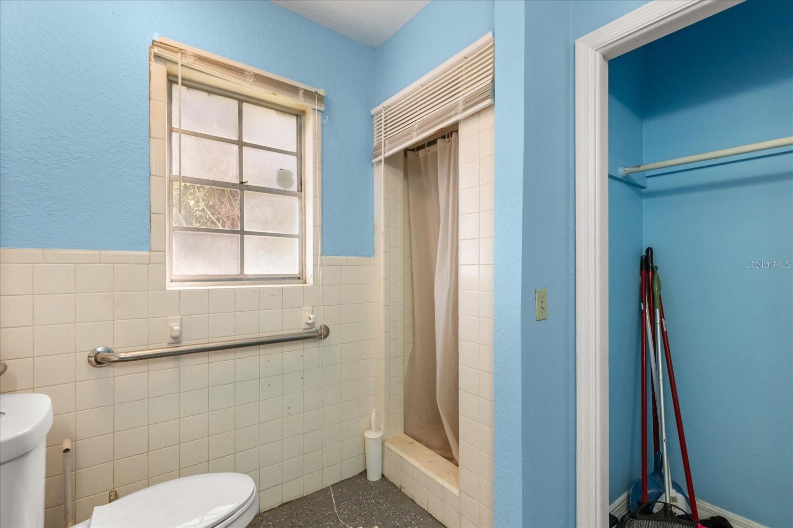 UNPLATTED - Commercial Sale