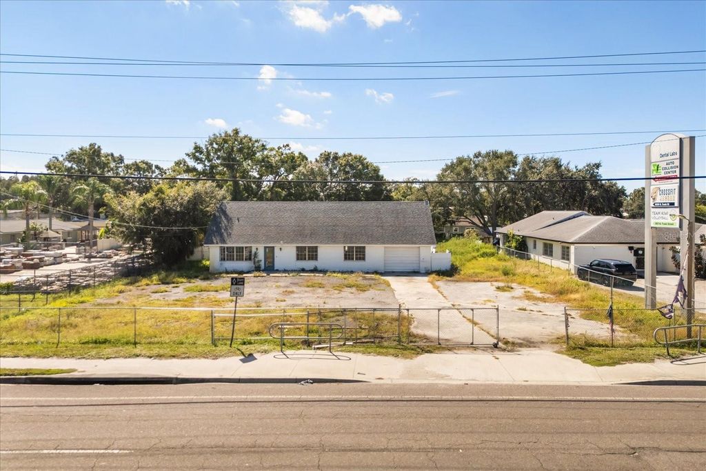 Photo of 4518 W Linebaugh Avenue, Tampa, FL 33624 (MLS # TB8438226)