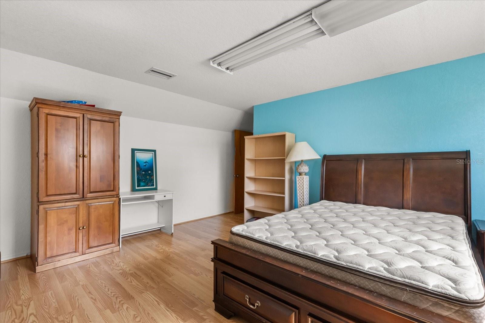 UNPLATTED - Commercial Sale
