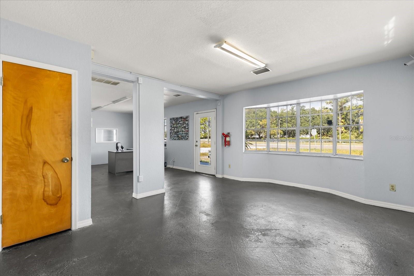 UNPLATTED - Commercial Sale
