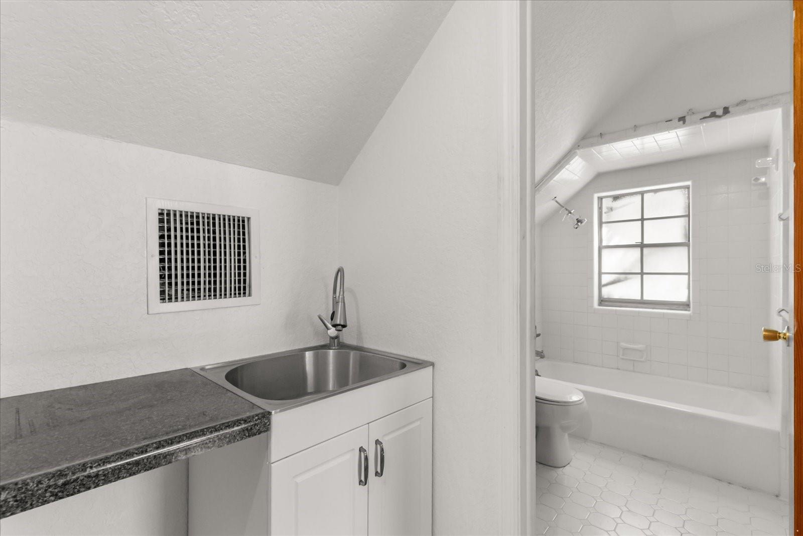 UNPLATTED - Commercial Sale