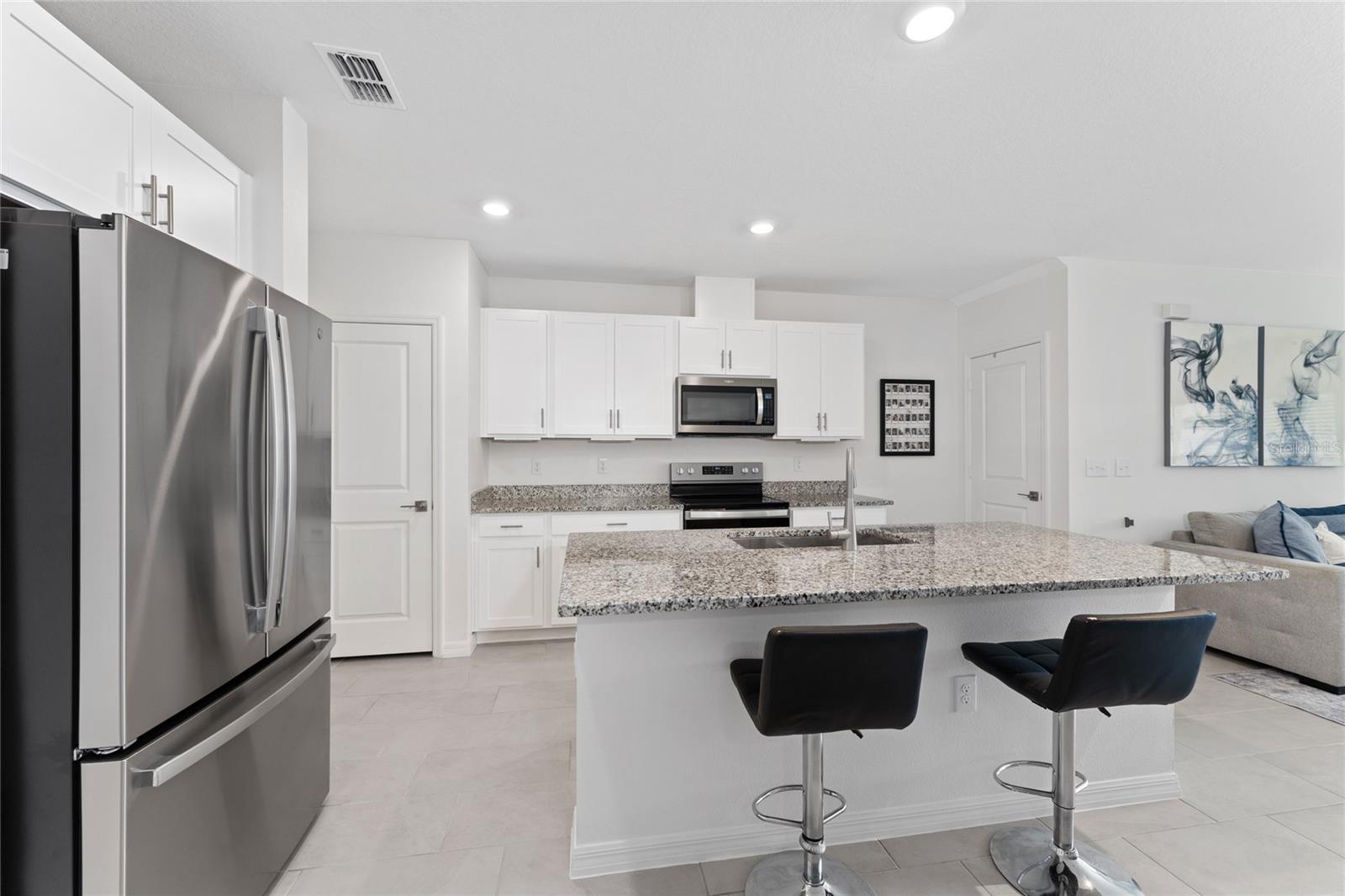1536 MIRABELLA CIRCLE