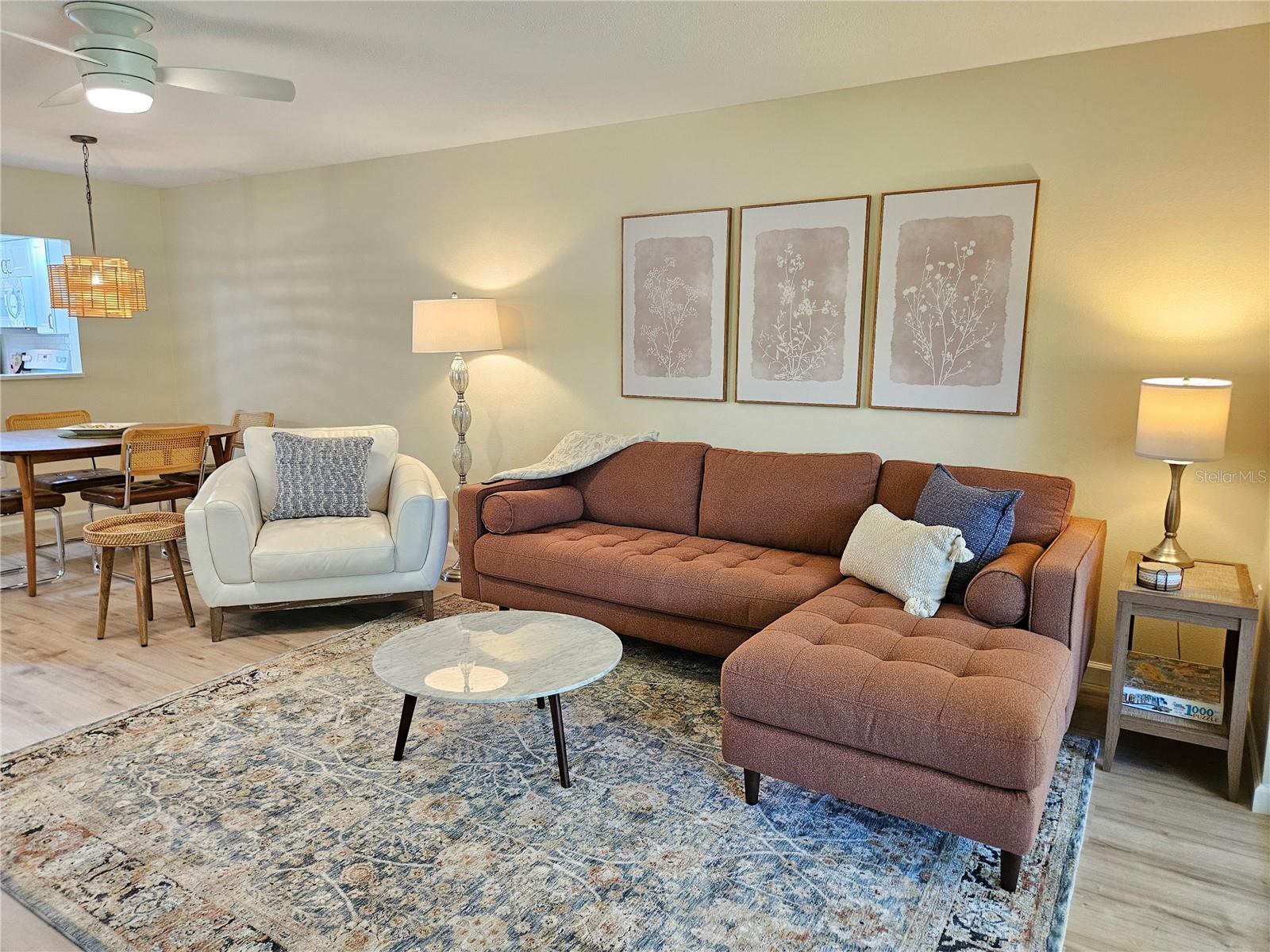 ESTANCIAS OF CAPRI ISLES - Residential Lease