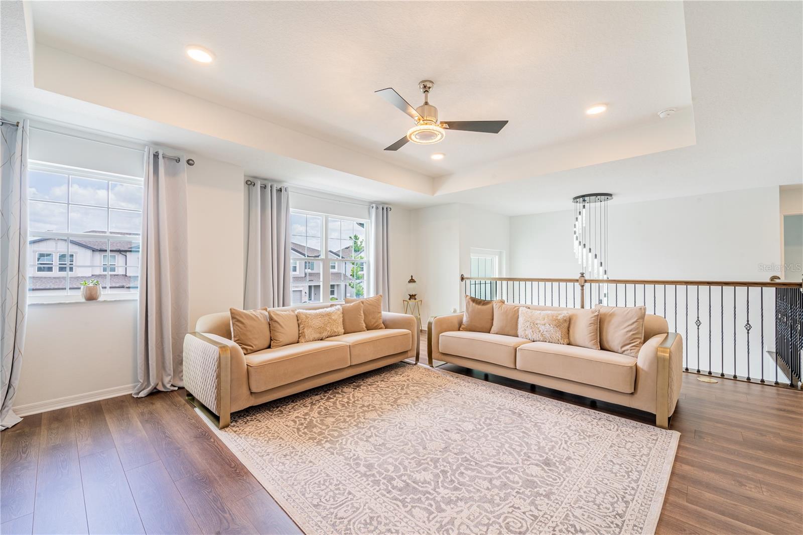 WHISPERING OAKS PRESERVE PH 2 - Residential