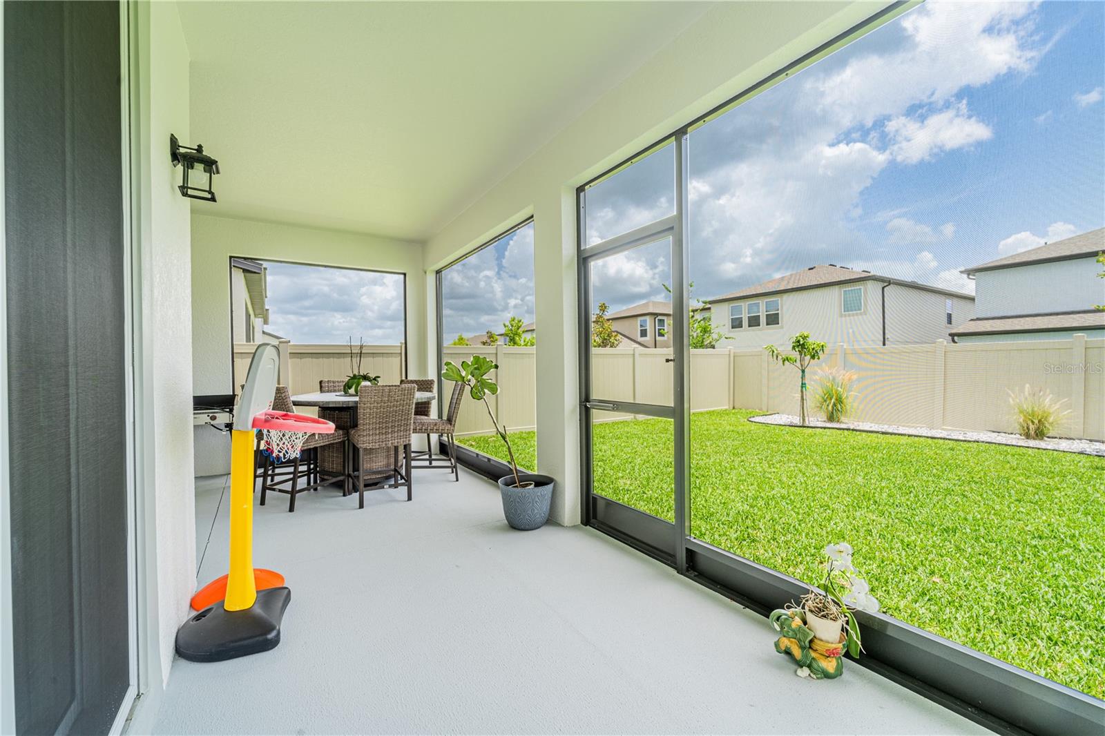 WHISPERING OAKS PRESERVE PH 2 - Residential