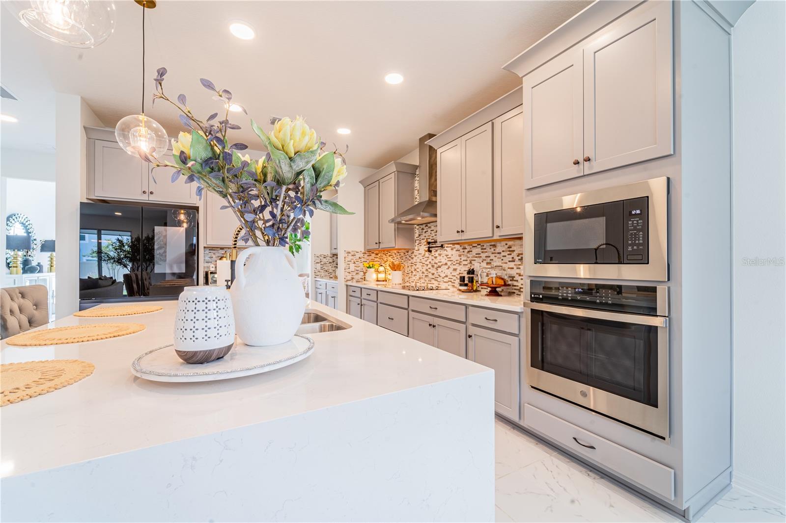 WHISPERING OAKS PRESERVE PH 2 - Residential