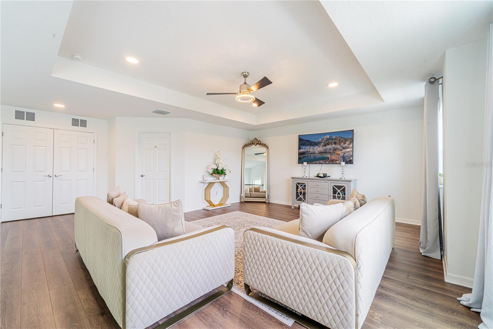 WHISPERING OAKS PRESERVE PH 2 - Residential