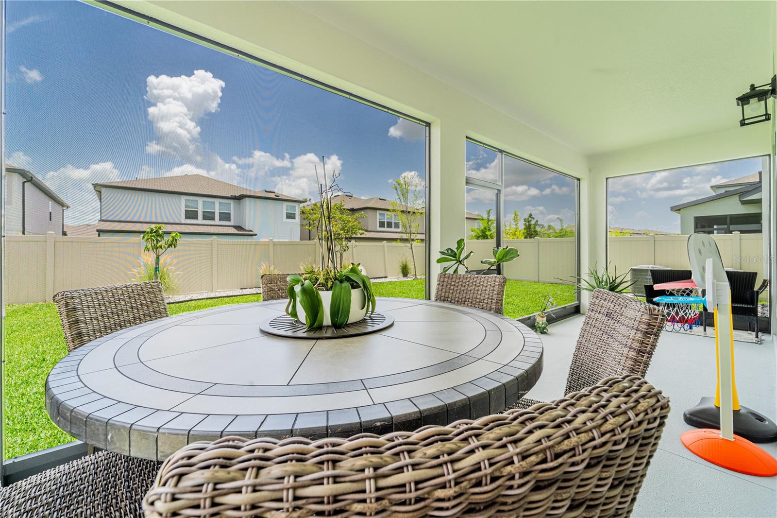 WHISPERING OAKS PRESERVE PH 2 - Residential